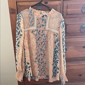 JODIFL Floral Blouse - Peach and Blue Size XL NWT
